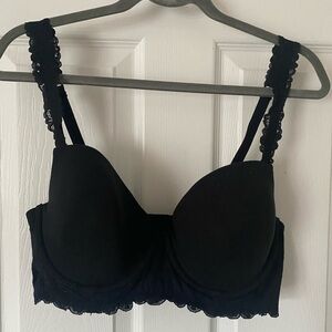 LIKE NEW - Aerie Black Lace Flower 38D Bra
